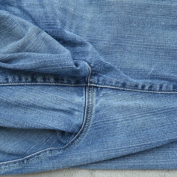 DKNY Jeans Women's 8S Blue Mid-Rise Bootcut Stretch Denim 28" Inseam Timeworn - Picture 2 of 16